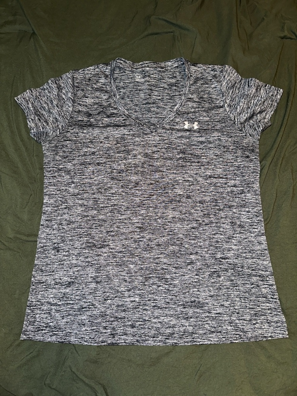 Under Armour Women’s Black & Gray Heather V-Neck Performance Tee